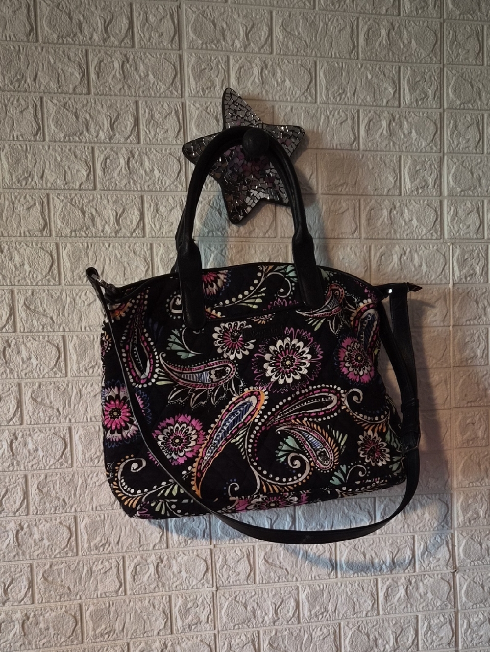 Vera Bradley tote zip top